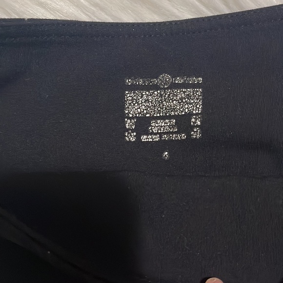 Lululemon crop pants - Picture 3 of 5